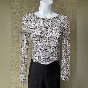 No.102 Topshop Mesh Floral Crop Top - Size US 6 (UK 10, EUR 38)